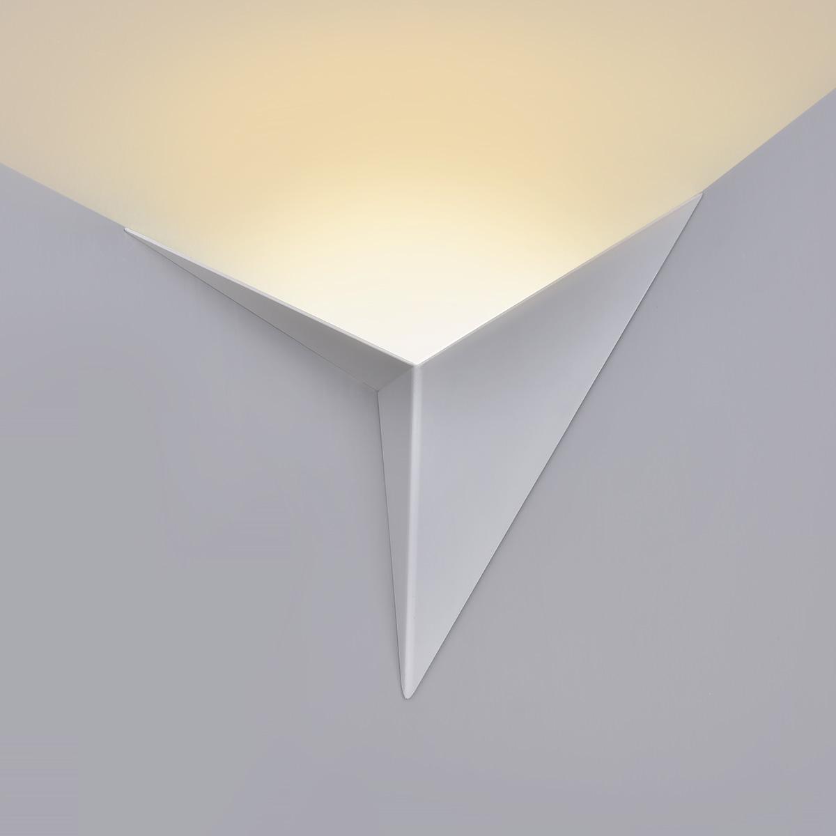 Настенный светодиодный светильник Elektrostandard Parete Led белый 4690389109027