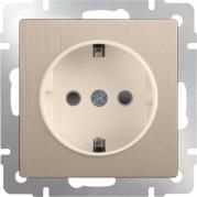 Розетка с заземлением и шторками шампань рифленая WL10-SKGS-01-IP44 4690389085253
