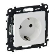 Розетка Legrand Valena Life 16A 250V с/з с защитными шторками винтовой зажим белая 753424