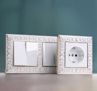 Рамка Antik на 1 пост белое золото WL07-Frame-01 4690389099175